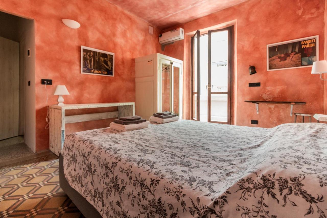 La Locanda Del Teatro 米兰 外观 照片